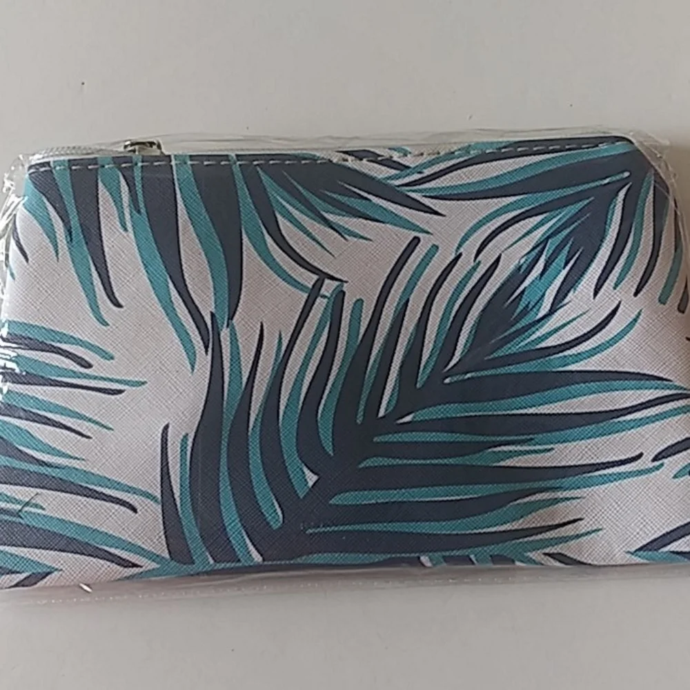 Tropical Travel Tassel Pouch Wristlet